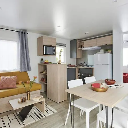 Mobil-home Climatisé - 6 Pers. - Api-1-52-2385 *