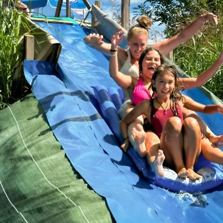 Camping Mobil-home Climatisé - 6 Pers. - Api-1-52-2385